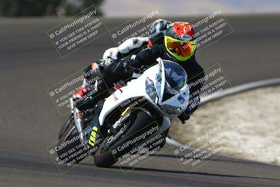 media/Sep-21-2025-TrackDaz (Sun) [[277c75b276]]/B Group/1220pm (Turn 2)/